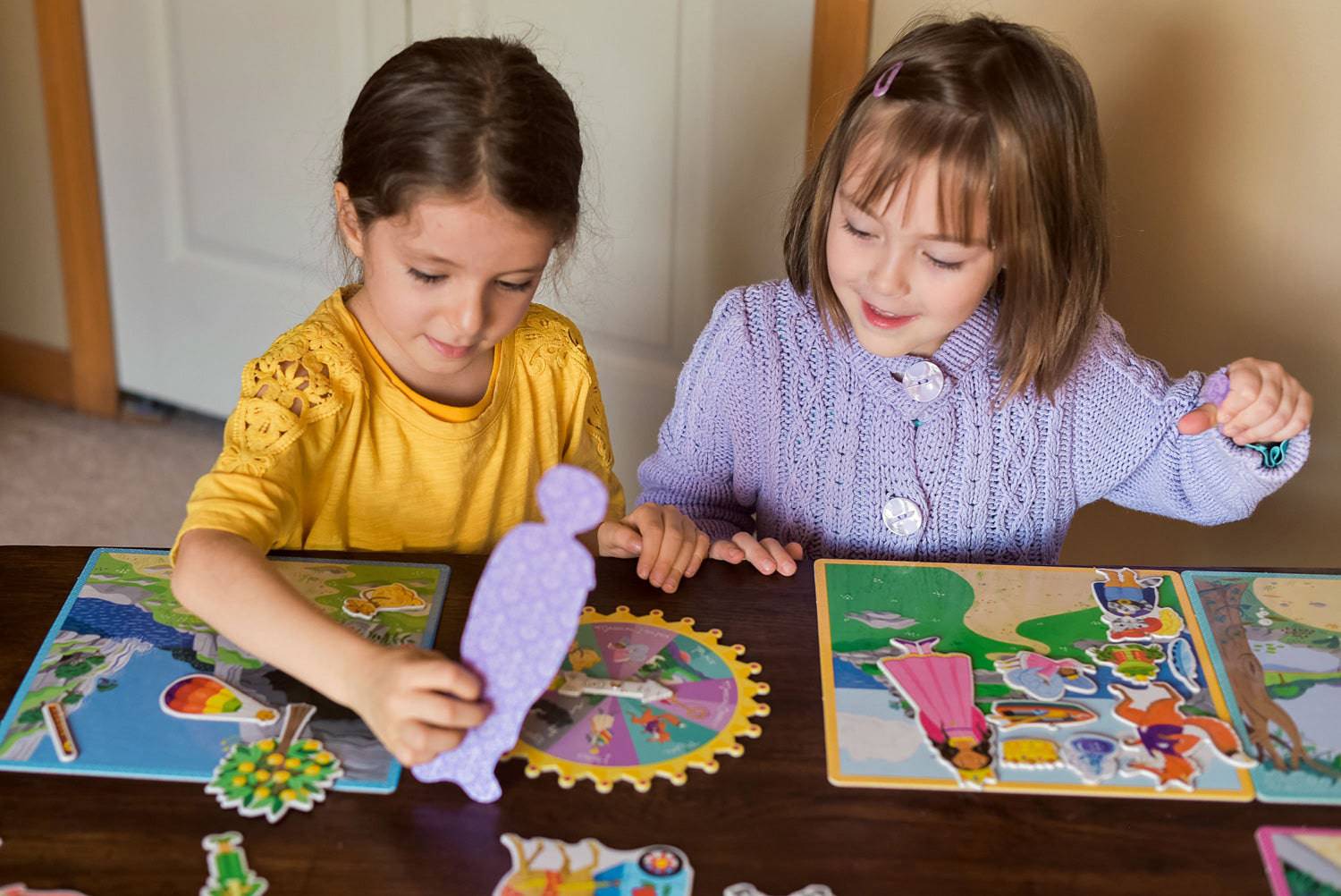 FAIRG2 FAIRYTALE SPINNER GAME - A Child's Delight