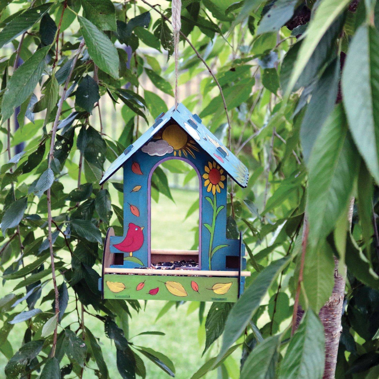 Build Paint Bird Feeder - A Child's Delight