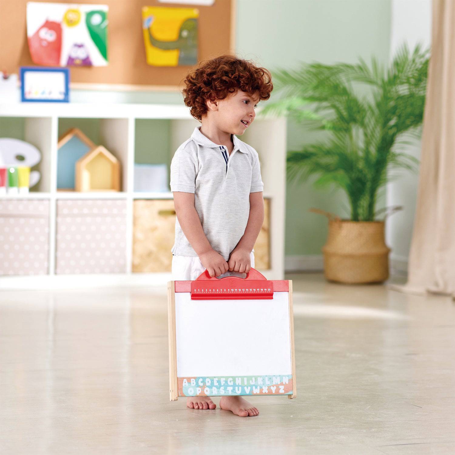 Store & Go Easel - A Child's Delight