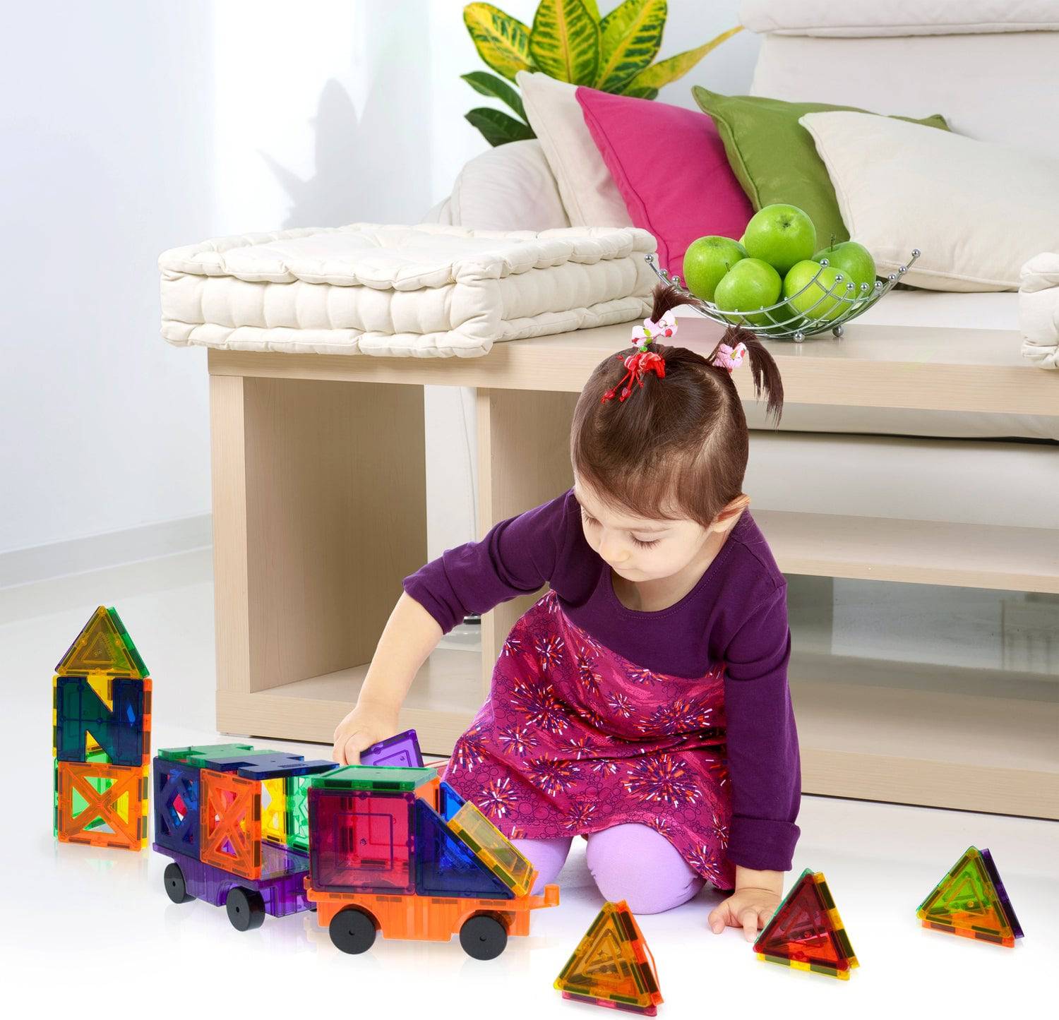 82Pc Magnetic Tiles - A Child's Delight