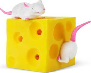Stretchy Mice And Cheese - A Child's Delight