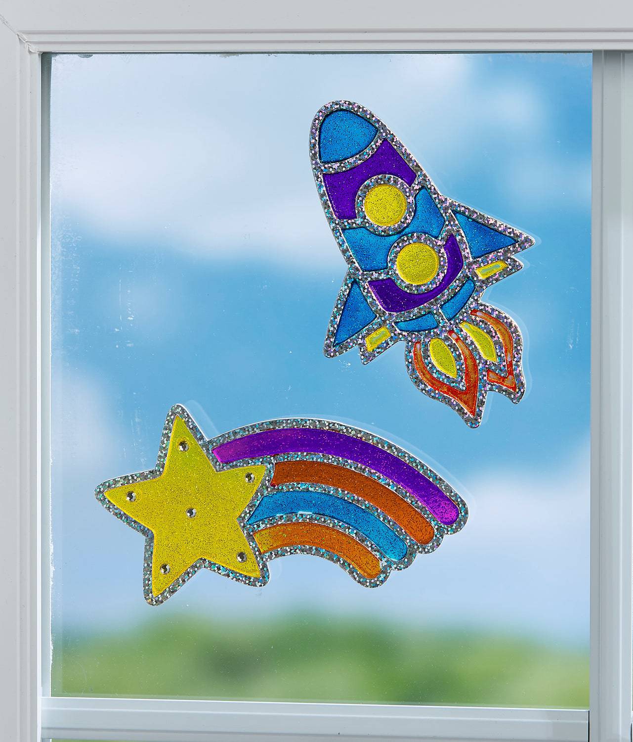 6292 WINDOW SPACE ART - A Child's Delight