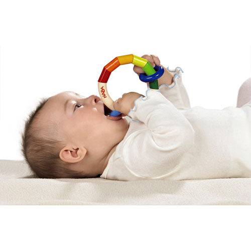 Kringelring Clutch Toy - A Child's Delight