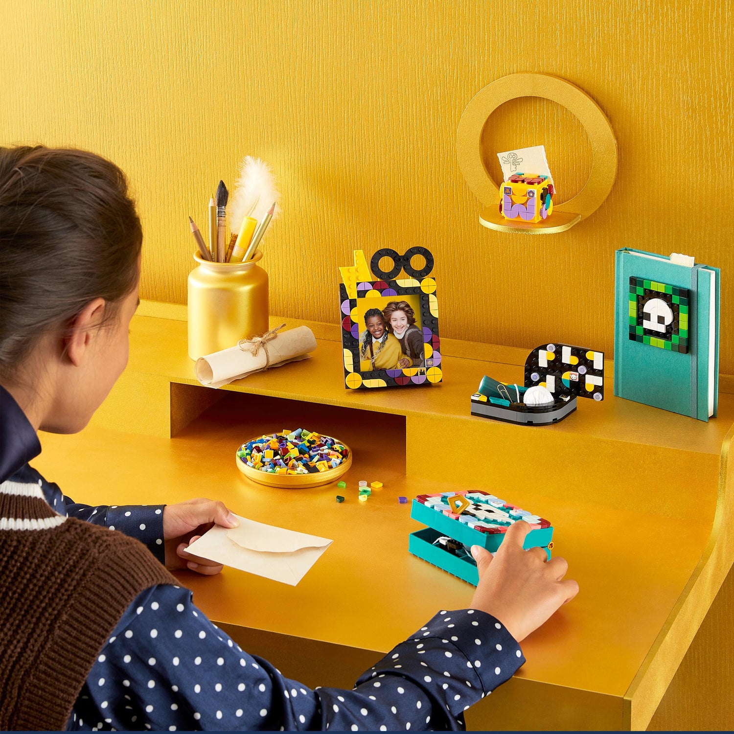 LEGO DOTS® Hogwarts Desktop Kit Kids' Craft Set